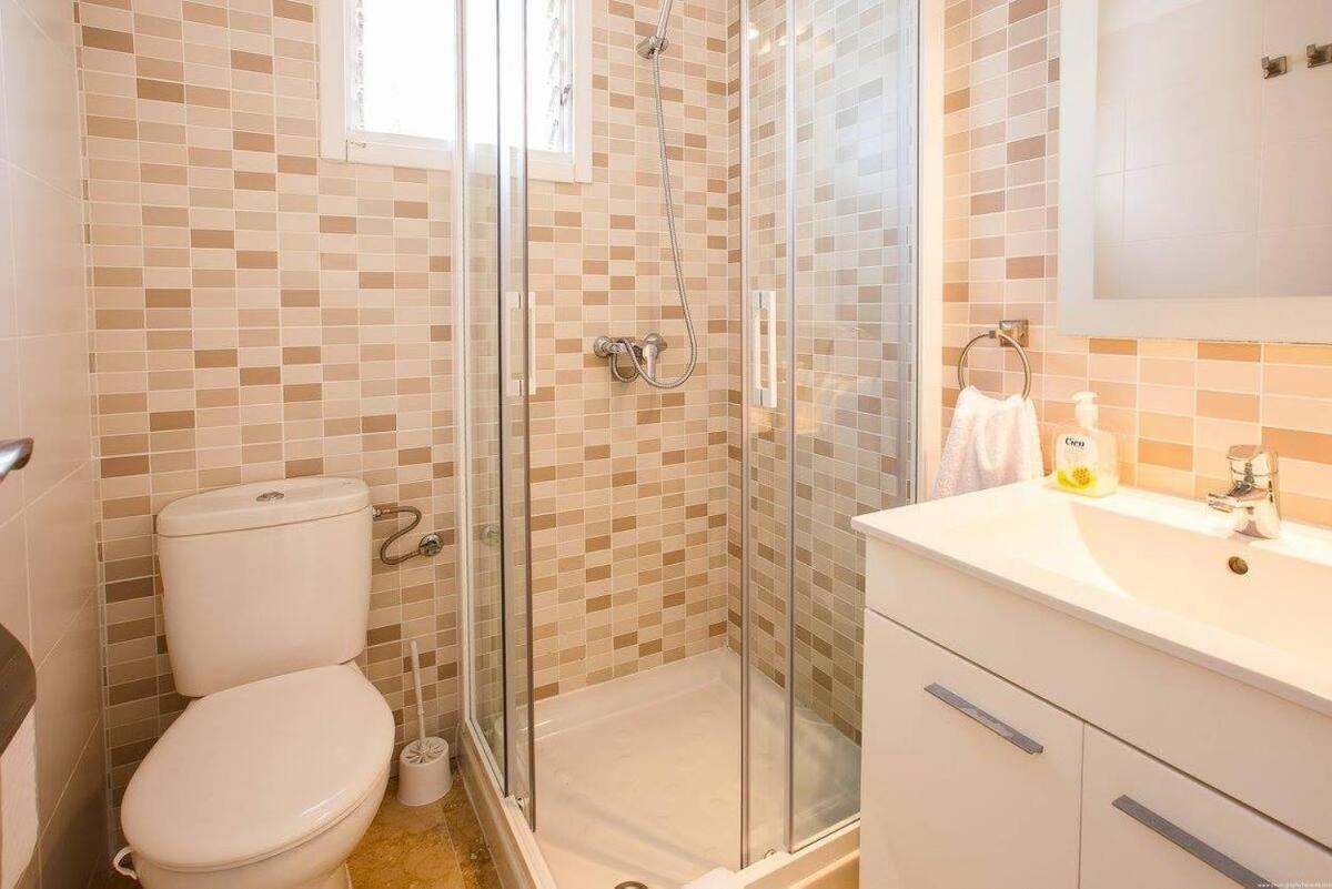 2 Bedroom Apartment For 4 People In Tenerife Costa Adeje  Exteriör bild