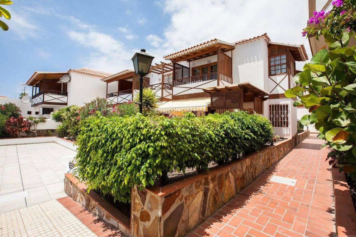 2 Bedroom Apartment For 4 People In Tenerife Costa Adeje  Exteriör bild