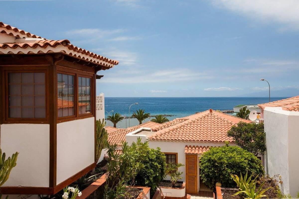 2 Bedroom Apartment For 4 People In Tenerife Costa Adeje  Exteriör bild
